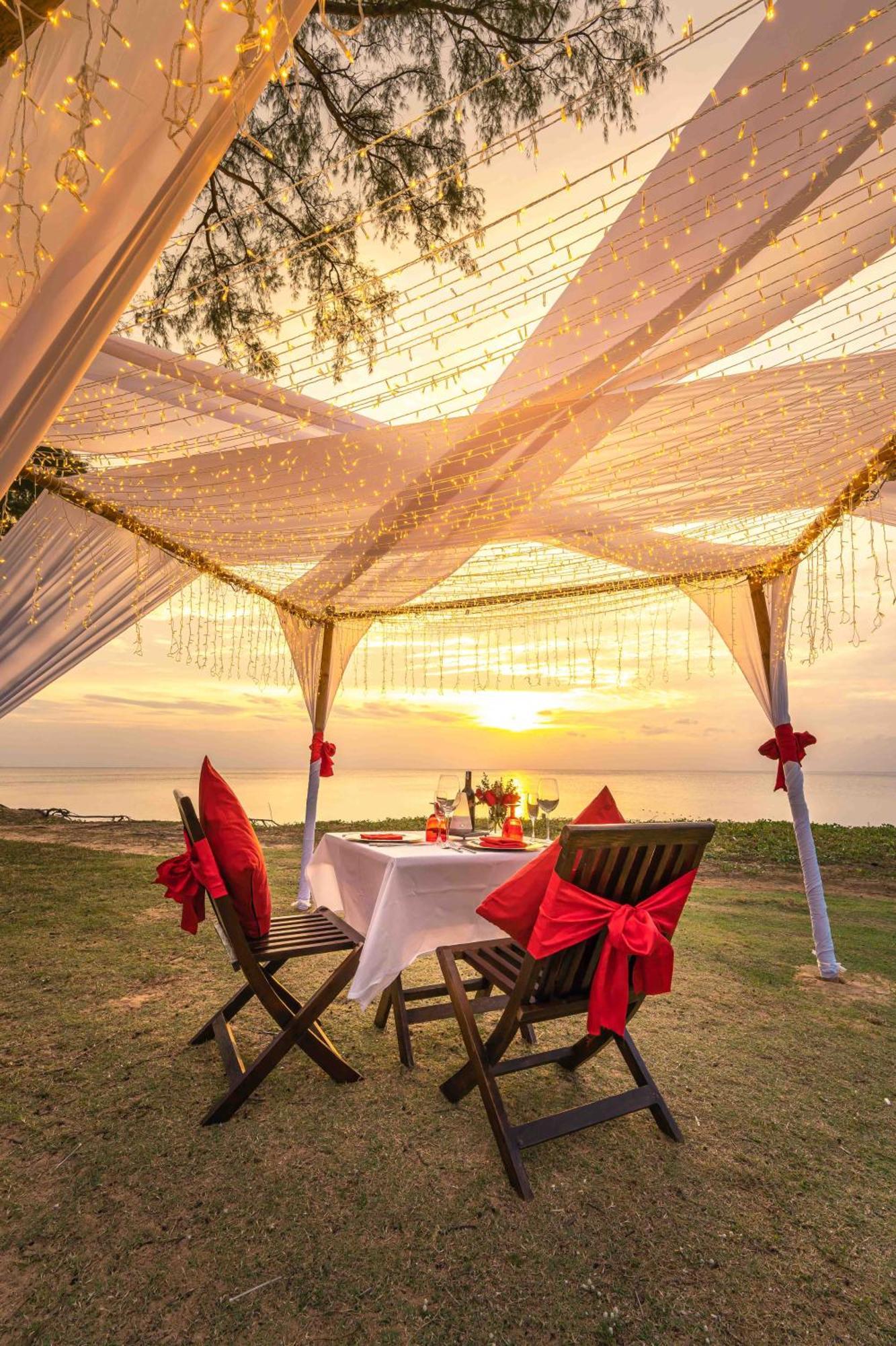 Jw Marriott Phuket Resort And Spa Maikhau-part Kültér fotó